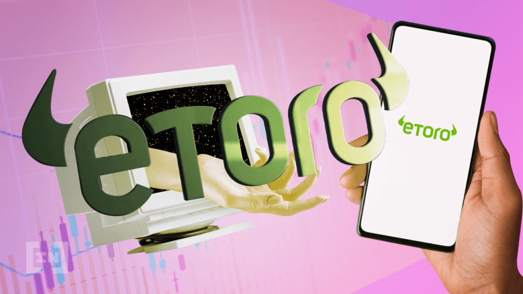 Happy trader receiving an eToro deposit bonus notification.